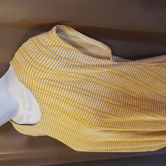 Anthropologie W5 Yellow & White Twist Front Striped Top Size S - Picture 3 of 10